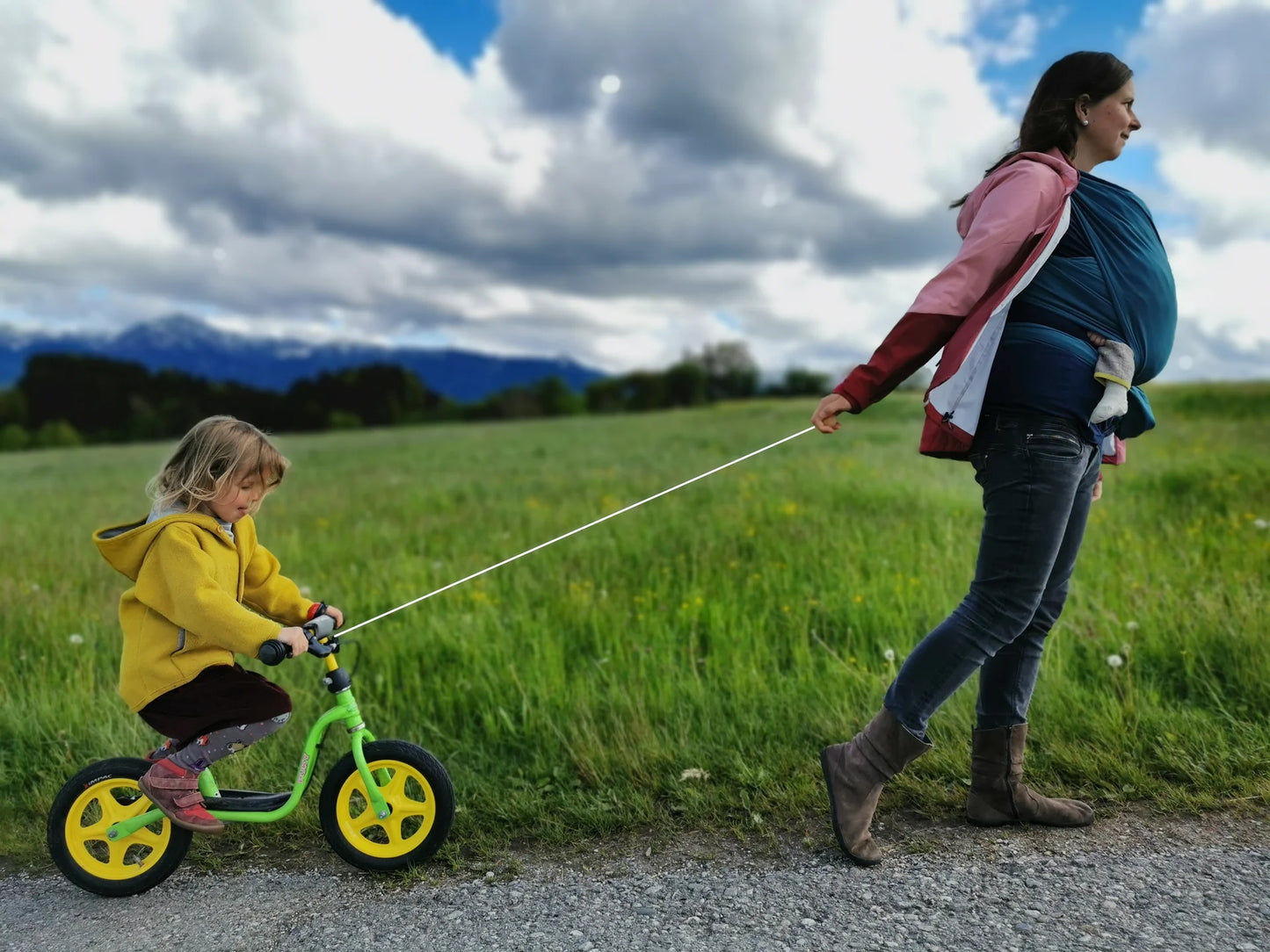 BikeZipper - das neue Abschleppseil fürs Kinderrad